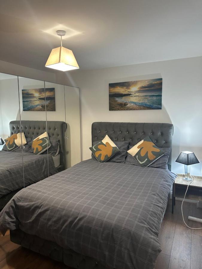 Beautiful Hoe Street Dream Ground Floor One Bedroom Apartment Лондон Екстериор снимка